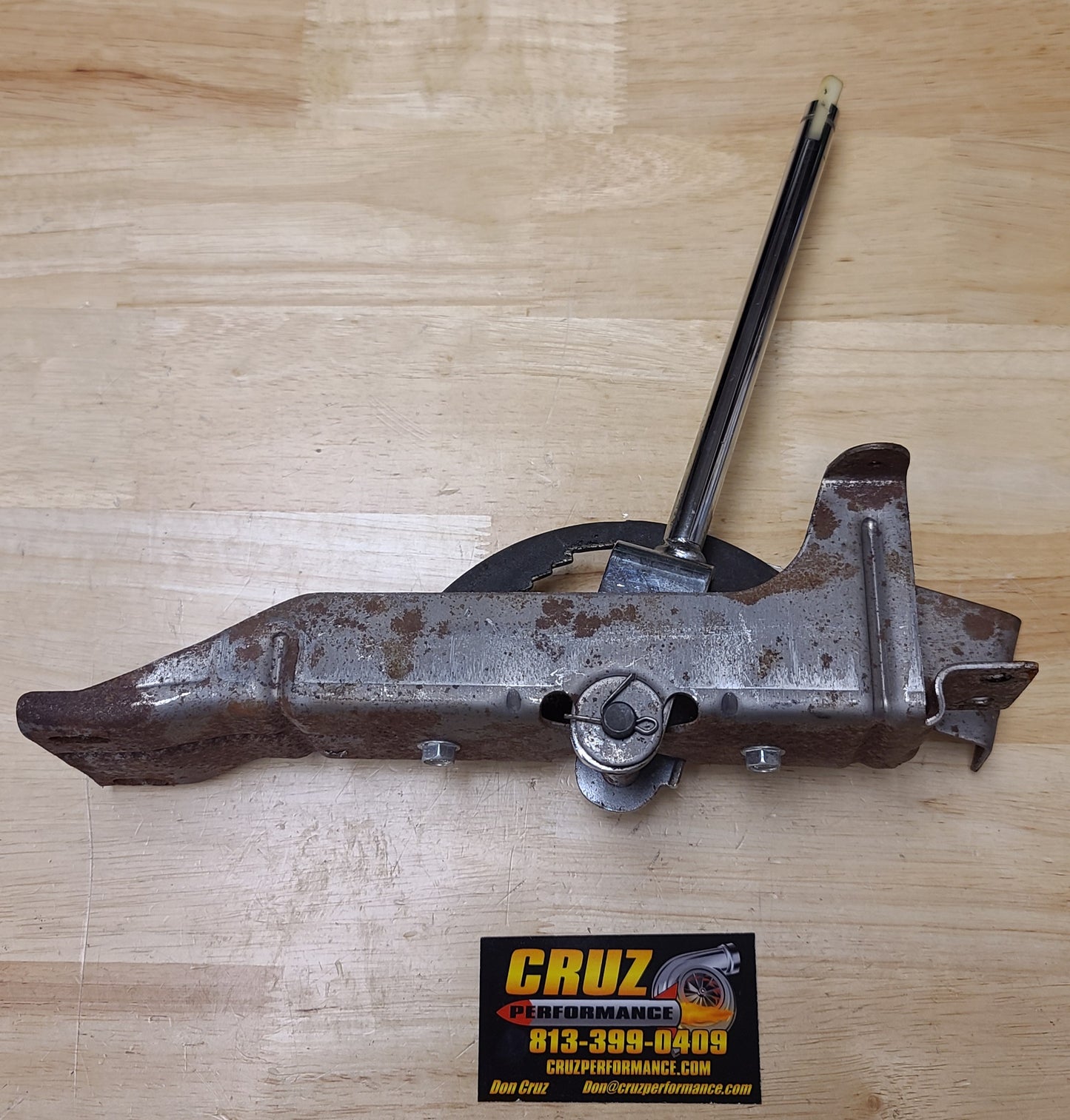 83-87 Regal Shifter Mechanism Right Side